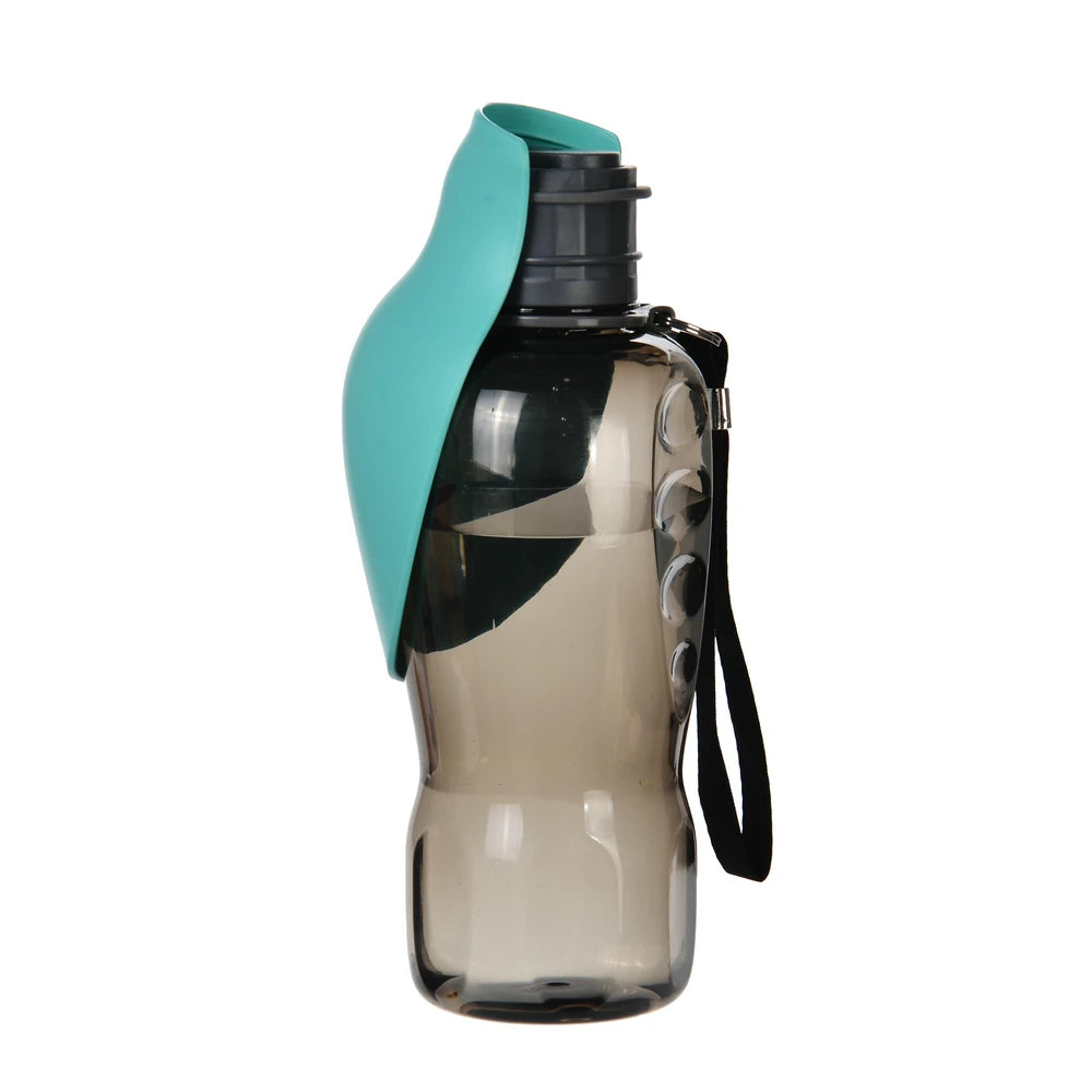 Botella bebedero portátil